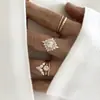 Anillo de Girasol con Incrustaciones de Diamante Estilo Ins Transfronterizo Europeo y Americano, Anillo Minimalista Geométrico de Línea Nicho Apilable para Mujer
