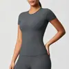 Conjunto de yoga ajustado sin espalda transfronterizo europeo y americano, ropa de fitness de secado rápido, pantalones cortos deportivos de manga corta para correr al aire libre y pantalones de yoga