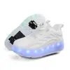 Sapatos de caminhada de celebridade da internet carregando luz piscante meninas Crianças estudantes sapatos de patinação sapatos de patinação de duas rodas masculinos podem receber rodas sapatos de purga