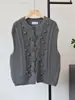 Chaleco cárdigan tejido con diseño floral tridimensional de alta resistencia, nuevo estilo otoño/invierno 2026, chaleco suéter de cuello redondo en capas para mujer