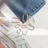Pendientes Minimalistas Versátiles de Estilo Francés, Elegantes Pendientes Ovalados de Acero de Titanio Chapados en Oro de 18 Quilates, Pendientes de Aro Simples Versátiles de Lujo Ligero