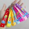 Llavero de goma suave de PVC de dibujos animados, cuerda de cuero, colgante lindo para bolso, pequeño regalo creativo al por mayor, cordón de muñeca tridimensional