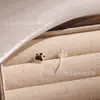 Novos Brincos de Tarraxa Bio-Cerâmicos, Não é Preciso Remover para Dormir, Hipoalergênicos, Cuidado com o Furo da Orelha, Milhares de Estilos de Brincos de Cerâmica Fofos e Doces, Atacado