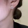Brincos de Prata 925 com Agulha Zircônia Microincrustada Exquisita Letra C Cruzada com Franja Joia de Orelha Simples Versátil de Luxo Leve