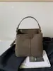 Bolso Cubo Retro para Mujer 2026 Nuevo Estilo Tendencia Otoño Gamuza Felpa Versátil Bolso Cruzado Casual de un Solo Hombro de Mano