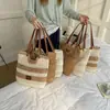 Bolsas Tejidas a Mano para Mujer 2026 Nuevo Verano Tendencia Rayas Bolso de Hombro para Vacaciones en la Playa Bolso Tote de Gran Capacidad