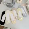 Meias de Barco de Boca Rasa Femininas Verão Algodão Inferior Boca Rasa Invisível Nova Antiderrapante Resistente ao Calcanhar Respirável Meias de Seda Gelada Verão Finas