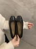 Sapatos de camada única de prata com laço decotado 2024 primavera nova francesa suave noite vento plana bombas sapatos femininos