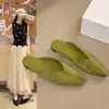 Versión de Cuero Suave~Pantuflas Cerradas Casuales Patchwork Francés Coreano para Mujer Slip-On Persona Perezosa Suela Plana Medias Pantuflas Uso Exterior para Ir al Trabajo