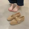 Zapatos de peluche de un solo paso para mujer ropa de exterior 2026 zapatos de invierno zapatos de mujer estilo coreano zapatos Mary Jane con forro polar zapatos para conducir planos