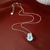 Aretes y collar con colgante de flor redonda de circón con aguja plateada, conjunto elegante y moderno, joyería de lujo ligero de alta gama con estilo para mujer
