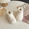 Botas de Nieve para Niña 2026 Zapatos de Invierno con Piel Calientes de Terciopelo Plus Algodón Botas Cortas para Niña Pequeña Botas de Algodón Retro para Bebé