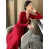Vestido de Tricô Elegante de Alta Qualidade Estilo Francês para Mulheres, Emagrecedor na Cintura, Lançamento Primavera 2026 Coreano