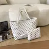 Bolsa Tote Poá 2026 Outono Nova Doce e Fashion Grande Capacidade Tendência Personalizada Poá Ombro/Axila