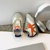 Tênis de Lona Infantil 2026 Nova Coleção Primavera e Outono Unissex Solado Macio Casual Tênis de Skate Tênis para Interior de Jardim de Infância Tênis Forrest Gump