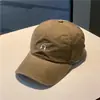 Gorra de béisbol simple y versátil que favorece el rostro para hombres y mujeres, casual para exteriores, deportiva, protección solar, gorra con visera, copa suave, gorra plana de pareja