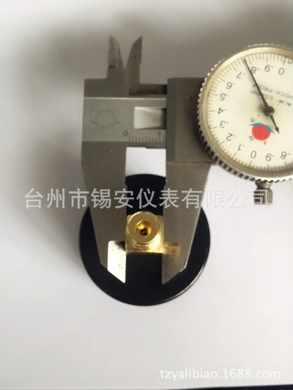 40轴向压力表3