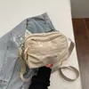 Bolsa de ombro transfronteiriça estilo coreano, casual e versátil, perfeita para viagens e uso diário, moderna e leve, com múltiplos compartimentos para armazenamento