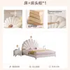 Cama de Luxo Leve Moderna Simples Quarto Principal Estilo Creme Cama de Tecido Tecnológico Cama de Celebridade da Internet Pétala Cama de Menina Princesa