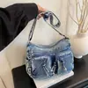 Bolsa de ombro em jeans lavado retrô para mulheres, nova bolsa quadrada pequena casual versátil com múltiplos bolsos para o dia a dia