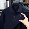 Camisa polo de manga larga bordada de algodón puro para hombre, color liso, manga larga casual, camiseta bordada versátil de alta gama