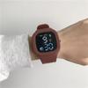 Venta al por mayor de comercio exterior Azul Klein ins unicornio estudiante reloj electrónico para niños y niñas de nicho de lujo ligero reloj de pareja