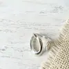 Anillo geométrico calado para mujer, estilo simple y cool, elegante y único, anillo abierto versátil, anillo para dedo índice de celebridad de internet estilo ins