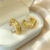 Nuevos aretes de zirconita en forma de estrella de cuatro puntas con forma de diamante, sensación de lujo ligero y alta gama, elegantes y con estilo, clips para orejas en forma de C para mujeres sin perforaciones