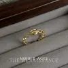 Colección de Anillos Abiertos Dorados con Circonita Brillante Vintage Moda Literaria Retro Estilo de Lujo Accesible Joyería de Mano de Gama Alta