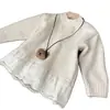 Suéter feminino, estilo coreano, espessado, blusa de tricô de comprimento médio, com acabamento em renda, design moderno e simples