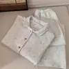 Conjunto de Pijama Acolchoado com Desenho de Coelho de Manga Longa para Outono e Inverno, Conjunto de Duas Peças, Acolchoado Espesso e Quente, Roupa de Casa para Meninas, Pode Ser Usada Fora