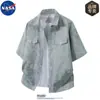Marca NASA Estilo Americano Diseño Retro Sentido Talla Grande Camisa de Manga Corta para Hombre Verano Tendencia Marca Holgada Casual Camisa de Media Manga