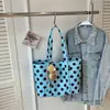 Bolsa de Lona com Bolinhas de Nicho para Mulheres 2026 Nova Bolsa de Mão de Grande Capacidade Bolsa de Ombro Estilo Casual Fashionable Bolsa Tote para o Dia a Dia