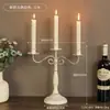 Candelabro de Estilo Francés Vintage para Mesa de Comedor, Portavelas Romántico Retro, Base para Atrezo de Fotografía Estilo Europeo, Blanco Roto