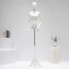 Tienda de ropa maniquí negro blanco accesorios maniquí femenino medio cuerpo maniquí femenino tienda de ropa escaparate maniquí soporte de exhibición cuerpo completo