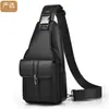 Bolso de pecho para hombre WEIXIER, un bolso cruzado elegante y casual para el uso diario, una mochila pequeña con diseño impermeable