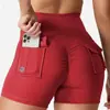 Shorts esportivos femininos para fitness e yoga com efeito bumbum de pêssego, bolsos utilitários, secagem rápida, calças de yoga que levantam o bumbum