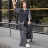 Conjunto de pantalones de pierna ancha a rayas para mujer, nueva colección de otoño, elegante y moderno, diseñado para mujeres de mediana edad y mayores, incluye una camisa y un chaleco, un atuendo de tres piezas