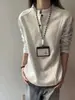 Camiseta Manga Longa Cinza Claro com Gola Henley para Mulheres, Outono e Primavera, Caimento Solto, Ombro Normal, Camisa Base Sudadera, Sudadera de Ombro Normal, Roupa de Casal