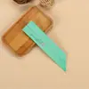 Palillos desechables de alta gama, palillos hechos a medida, toallitas húmedas, juego de 4 piezas para llevar, personalizable con logotipo, personalización de paquete de vajilla de alta gama