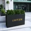 Caja de flores de hierro forjado para exteriores personalizada, caja de luz, canaleta para flores para asientos exteriores de restaurante y tienda de té con leche, mampara, macizo de flores para exteriores