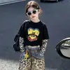 Traje de Primavera y Otoño para Niñas 2026 Nuevo Elegante Estampado de Leopardo Falso Dos Piezas Sudadera con Capucha Pantalones de Pierna Ancha Conjunto Casual de Dos Piezas Moderno Infantil