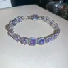 Pulsera de Cierre Redondo Colorida con Circonita Brillante, Pulsera de Lujo Ligero de Alta Gama, Accesorio de Mano Versátil Dulce de Nicho y Personalidad para Mujeres