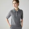Baicai Terciopelo Cachemir Cuello Polo Manga Corta con Perlas 2026 Nuevo Estilo Coreano Calado Lunares Versátil Top de Punto