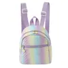 Mini mochila acolchada de PU en multicolor arcoíris, sensación de alta gama, ligera para viajes y ocio, hecha a medida por el fabricante