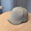 Gorra de Béisbol Retro de Ala Corta de 3 cm para Mujer, Diseño de Cara Sonriente, Moderna y Elegante, Versátil, Hace que la Cara Parezca Más Pequeña, Adecuada para Todas las Estaciones