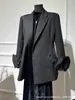 Chaqueta de Traje con Flor Tridimensional Estilo Maduro Luz Negra para Mujer Primavera y Otoño Nuevo Estilo Francés Simple y Elegante Traje Estilo Maduro