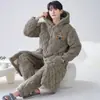 Pijama Masculino Acolchoado de Veludo Coral Três Camadas Outono e Inverno Veludo Espessado Pijama Longo com Capuz Roupas de Casa de Inverno
