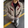 Chaqueta de cuero retro americana de bloques de color para hombre, marca de moda cleanfit de otoño con cuello alto y diseño tie-dye, prenda exterior elegante y genial