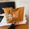 Bolsa Retrô de Grande Capacidade para Mulheres 2025 Nova Moda Simples para o Dia a Dia Ombro Bolsa de Mão